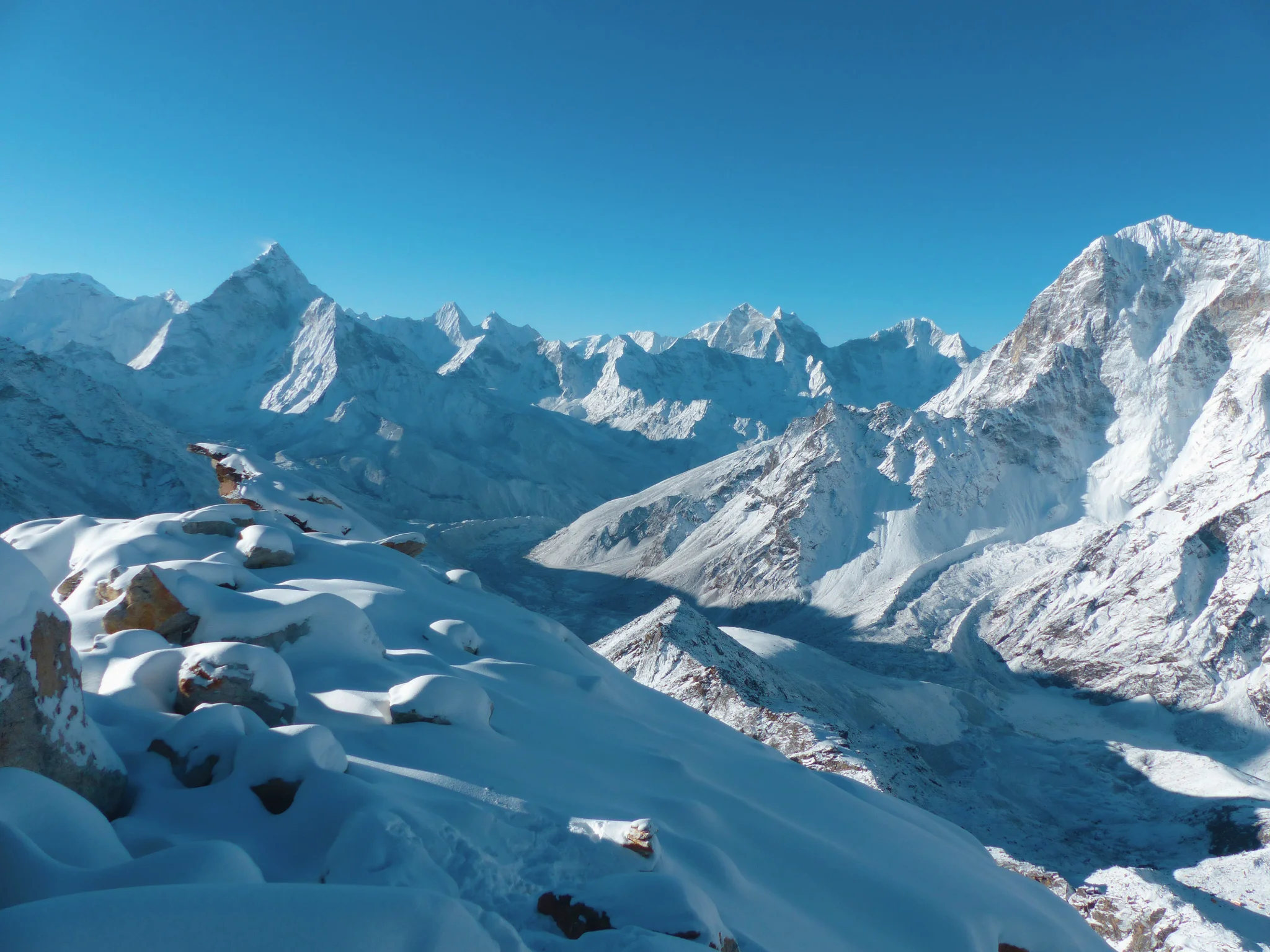 LOBUCHE EAST EXPEDITION