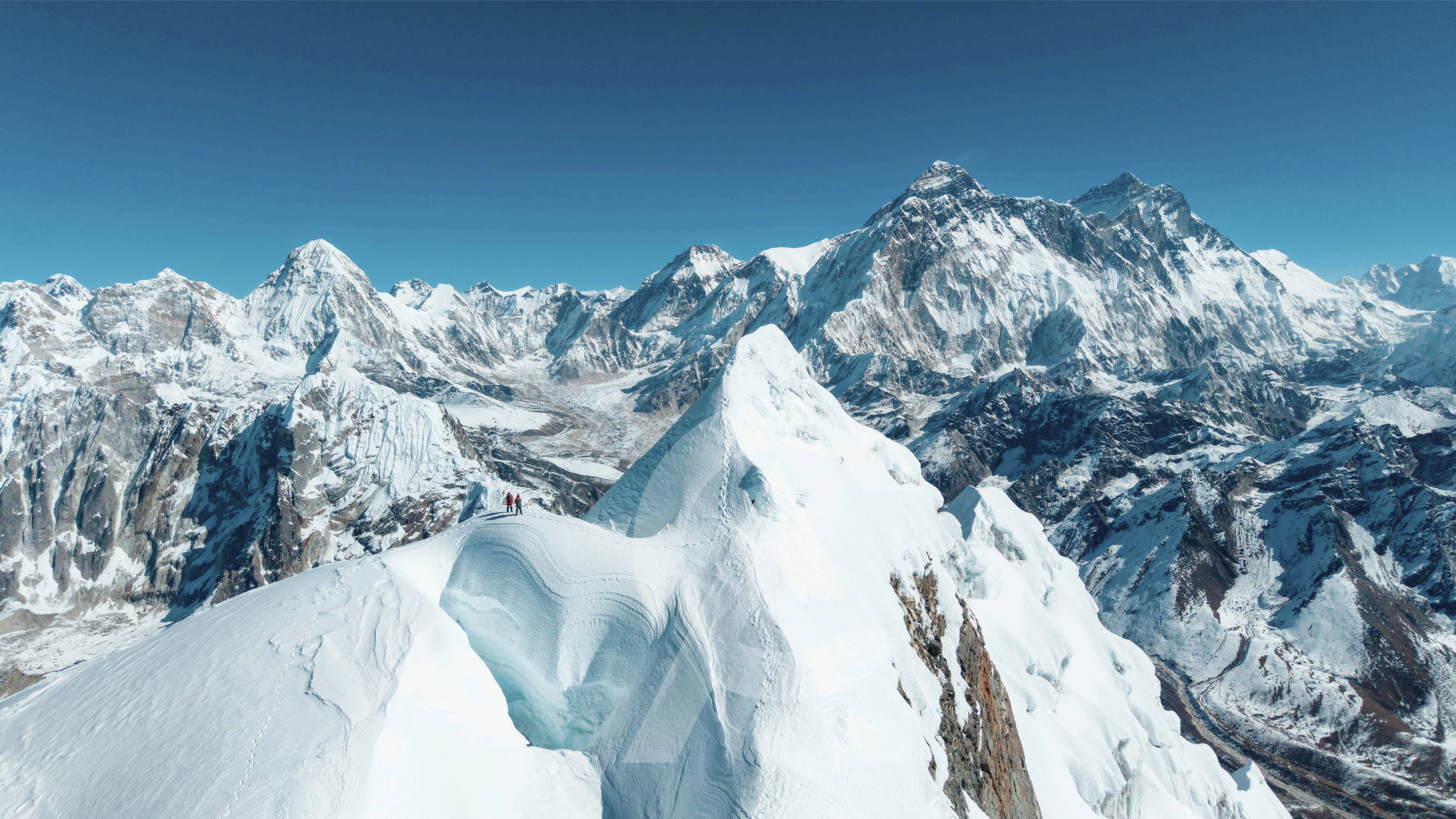 6000M